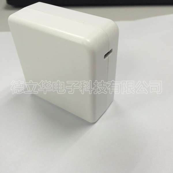 TYPE-C充電器頭